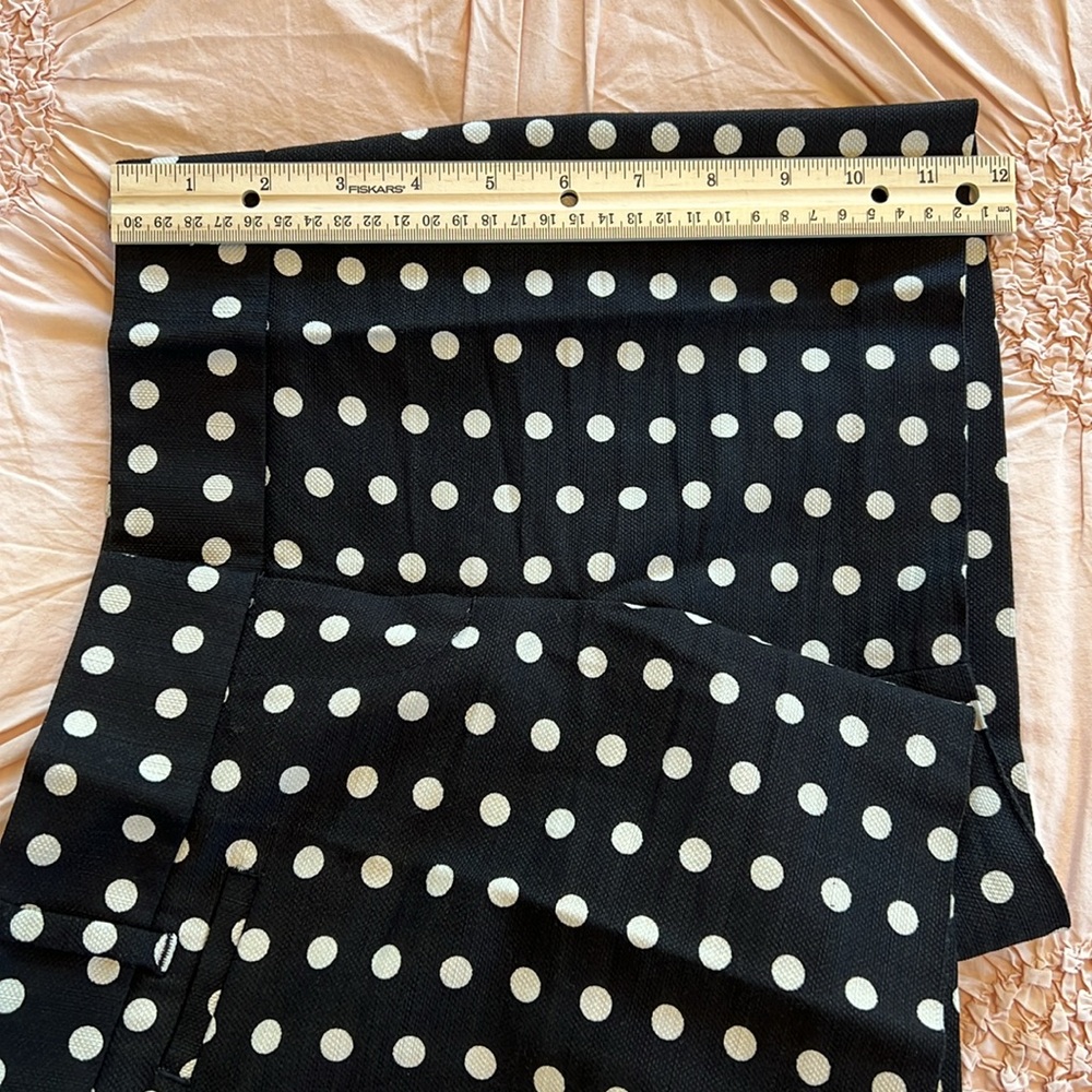 LOFT Black Polka Dot Shorts - Picture 12 of 16
